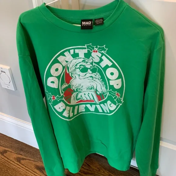 Men’s Holiday crew - Size S (worn 1 time) - Picture 1 of 3